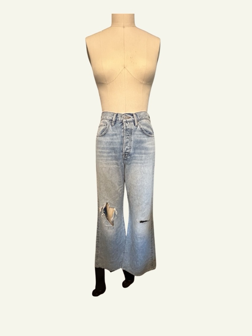 7 For All Mankind Light Blue Distressed Wide Leg Jeans - Picture 3 of 6